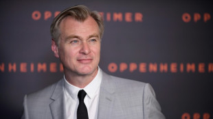 Na era da IA, a hist&oacute;ria da bomba at&ocirc;mica &eacute; um 'alerta', diz Christopher Nolan