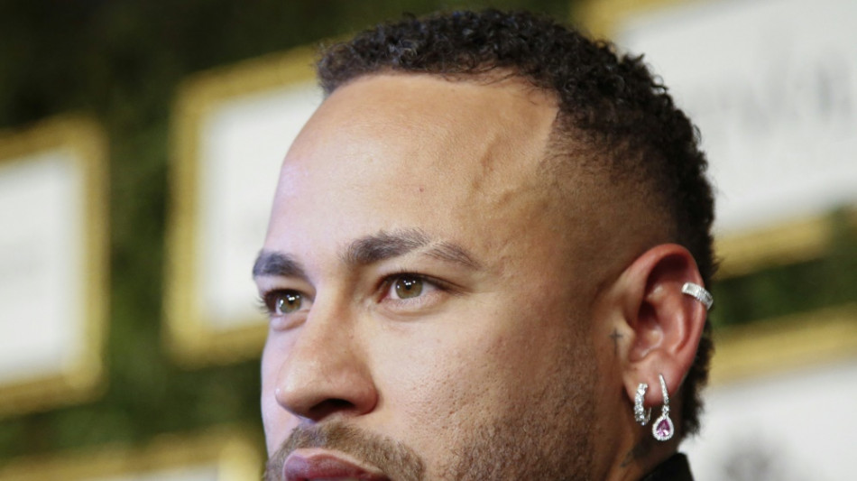 Offiziell: Neymar kehrt zu Santos zur&uuml;ck