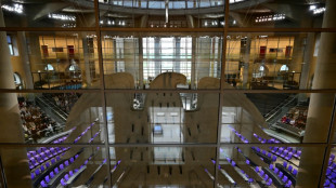 "&Uuml;berlebenschance" oder "Organbeschaffung": Bundestag ber&auml;t Neureglung der Organspende