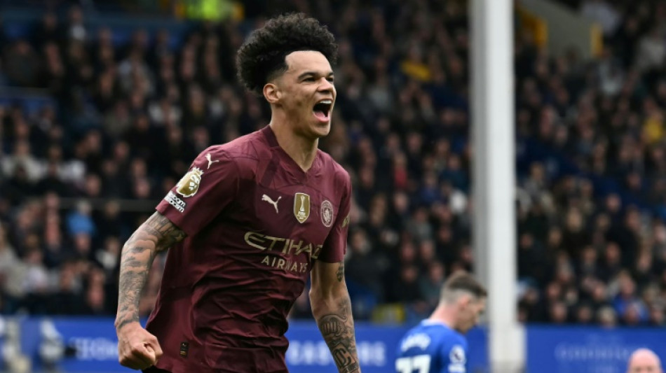 Man City boost top five bid, Aston Villa thrash in-form Newcastle