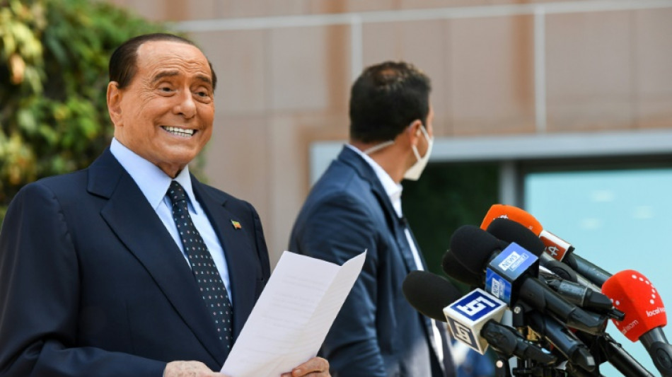 Krankenhaus best&auml;tigt Berlusconis Entlassung von Intensivstation