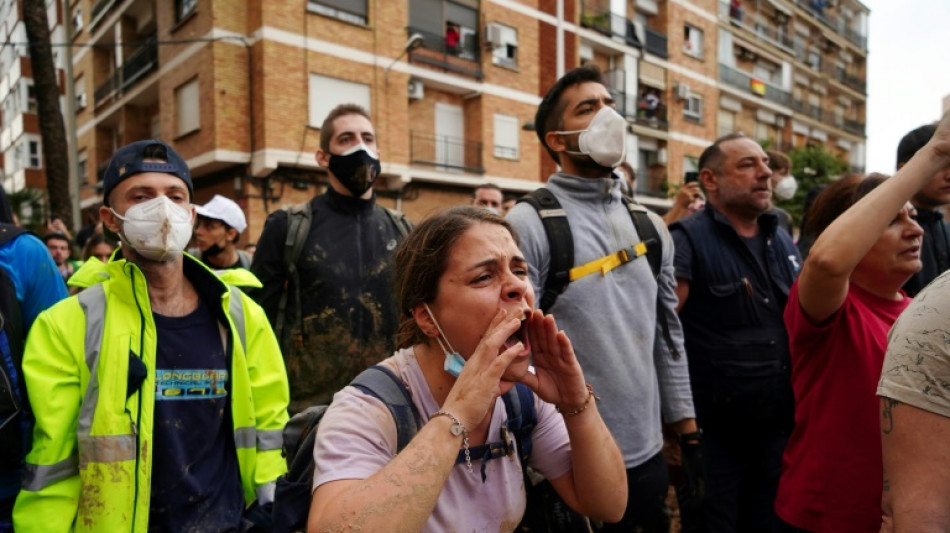 O &lsquo;estouro&rsquo; de raiva de Valencia contra a &lsquo;err&aacute;tica&rsquo; e polarizada classe pol&iacute;tica espanhola