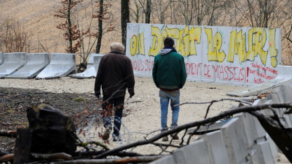 Prison ferme et sursis requis en appel contre des opposants au projet d'enfouissement de d&eacute;chets radioactifs