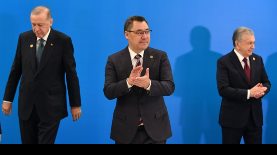 D&eacute;but de la construction du chemin de fer Chine-Kirghizstan-Ouzb&eacute;kistan