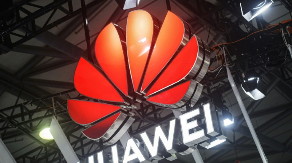 El gigante tecnol&oacute;gico chino Huawei registra un aumento del 34,3% de sus ventas en el primer semestre