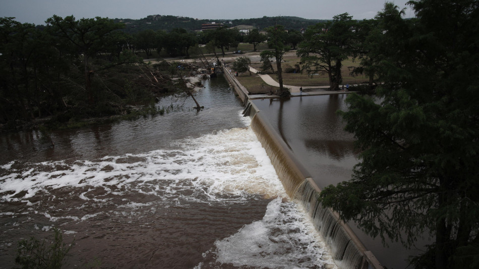 Alluvioni in Texas, i dispersi sono 41