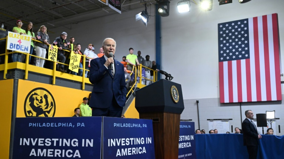 Biden d&eacute;voile un budget aux allures de programme de campagne