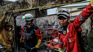 Desolaci&oacute;n en Indonesia tras mortal incendio de dep&oacute;sito de combustible