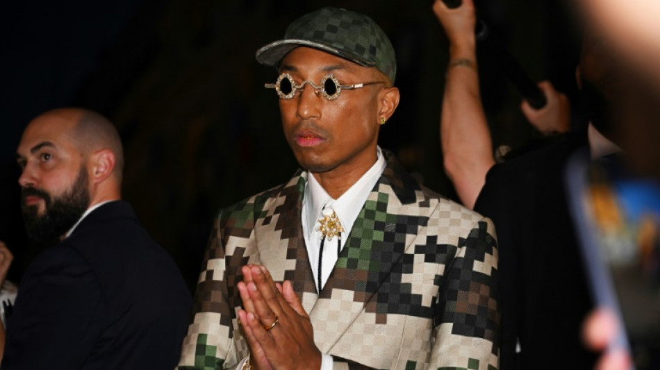 Pharrell Williams gibt Deb&uuml;t als Mode-Designer mit Louis Vuitton-Show