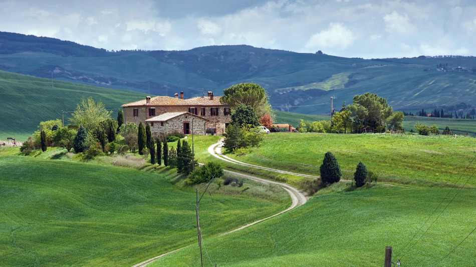 Ponti primavera, 14 milioni in viaggio e giro affari 7 miliardi