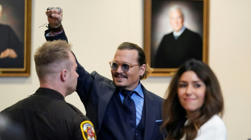 Depp exultante y Heard "desconsolada" tras veredicto por difamaci&oacute;n