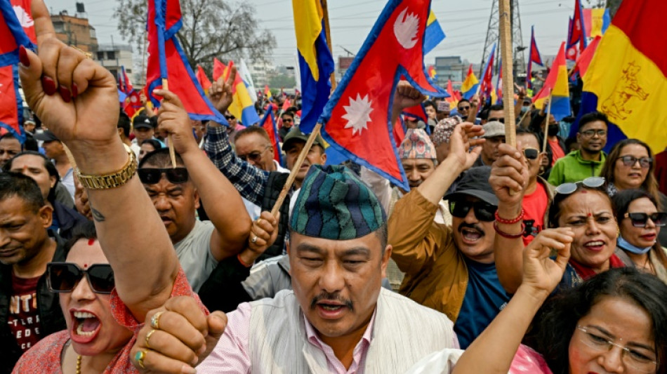Nepal royalists seek return of king