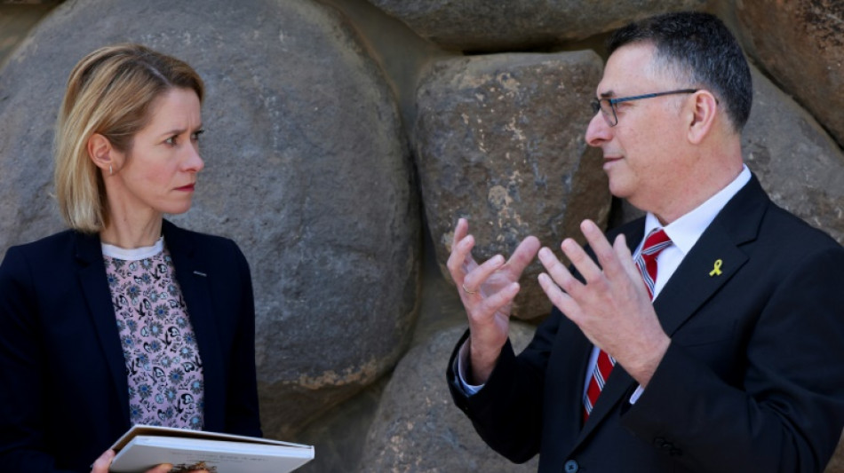 Ex&eacute;rcito israelense bombardeia bases militares na S&iacute;ria