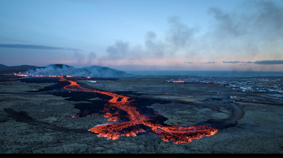 Islande: l'&eacute;ruption volcanique s'est calm&eacute;e, selon la protection civile 