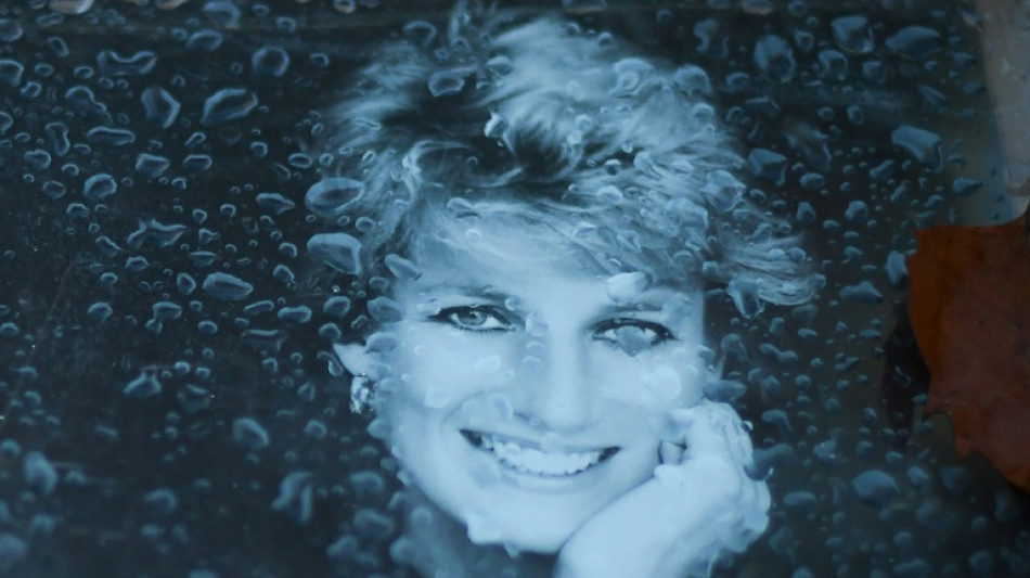 En priv&eacute; et s&eacute;par&eacute;ment, William et Harry marquent l'anniversaire de la mort de la princesse Diana