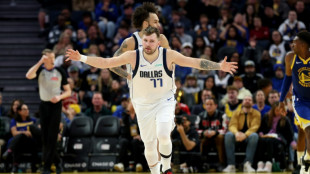 NBA: Doncic (Dallas) &eacute;tourdit les Warriors, LeBron (Lakers) mate les Grizzlies