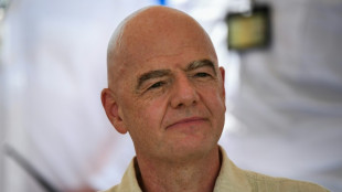 Infantino recibe en Colombia el apoyo del f&uacute;tbol de Sudam&eacute;rica