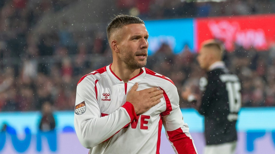 Rio-Flair und viele Tr&auml;nen: Emotionaler Poldi-Abschied in K&ouml;ln