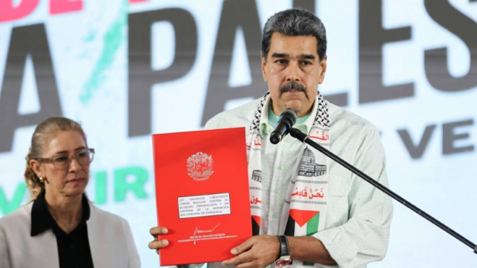 Maduro promulga lei que pune com 30 anos de pris&atilde;o apoio a san&ccedil;&otilde;es contra Venezuela