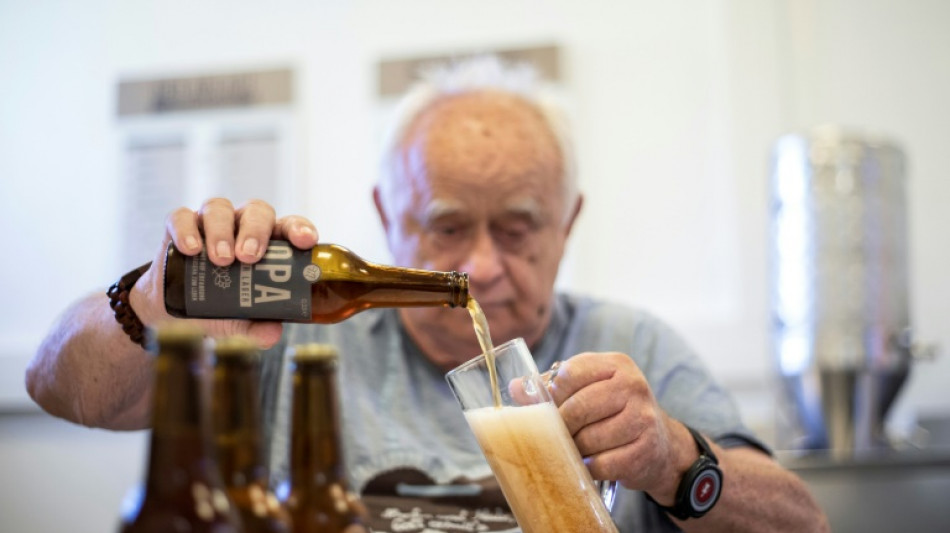 "Oma Wiener Lager": une bi&egrave;re pour et par des retrait&eacute;s viennois