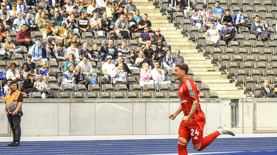 Fortuna D&uuml;sseldorf behauptet Tabellenf&uuml;hrung