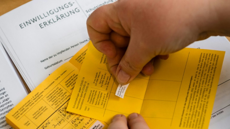 Razzia wegen mutma&szlig;lich gef&auml;lschter Impfp&auml;sse in Hessen