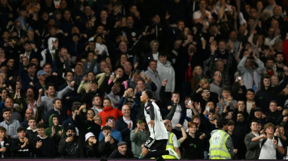 Spurs crash out of League Cup at Fulham