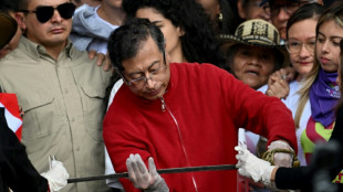 Petro acusa a la justicia de dificultar la restituci&oacute;n de tierras en Colombia