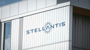 El grupo automotor Stellantis vuelve a tener beneficios en el 1T tras un repunte de ventas