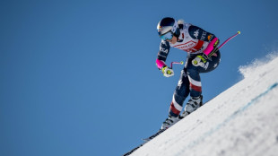 Ski: H&uuml;tter gagne le Super-G de St-Moritz, la "quadra" Lindsey Vonn 14e