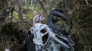 Cheias no Texas deixam mais de 90 mortos; acampamento confirma 27 vítimas