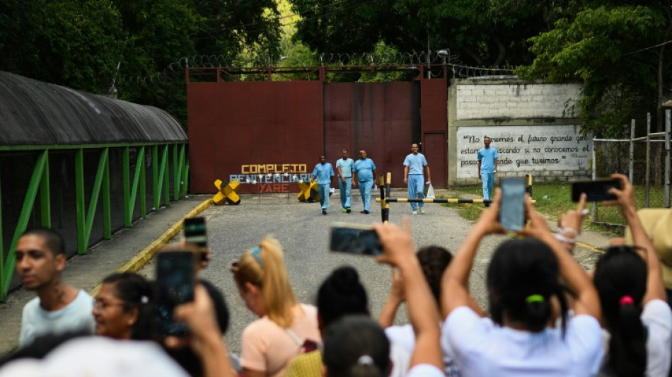 Venezuela anuncia soltura de mais de 300 detidos em protestos contra reelei&ccedil;&atilde;o de Maduro