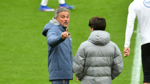 Luis Enrique alerta sobre visita do PSG a Anfield: "&eacute; uma partida-armadilha"