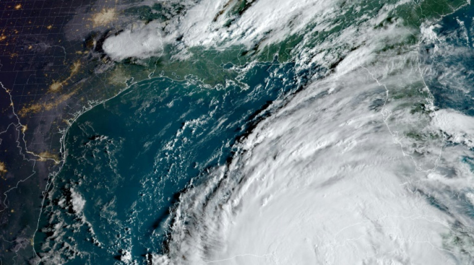 Florida se prepara para la llegada de la tormenta Helene como hurac&aacute;n