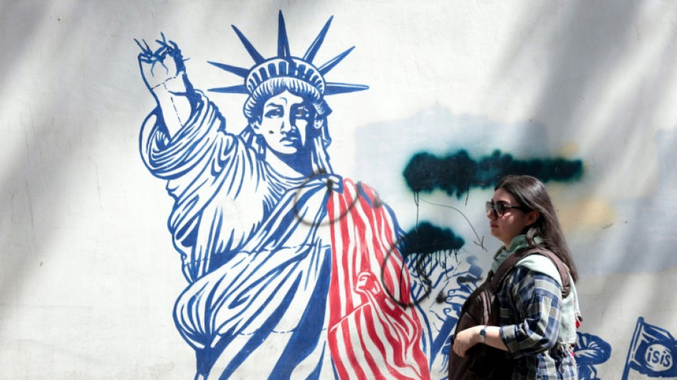 Ir&atilde; e pot&ecirc;ncias europeias realizam negocia&ccedil;&otilde;es nucleares na Turquia