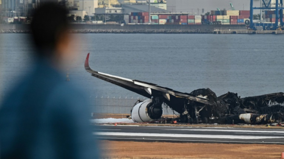 Collision &agrave; l'a&eacute;roport de Tokyo-Haneda: place &agrave; l'enqu&ecirc;te 