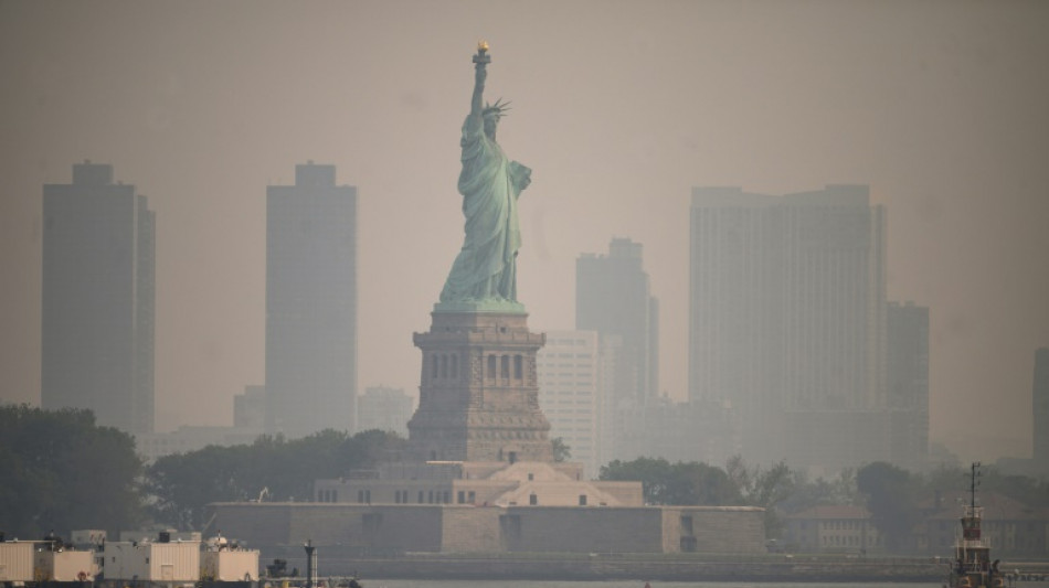 Brouillard et air irrespirable &agrave; New York &agrave; cause des incendies au Qu&eacute;bec