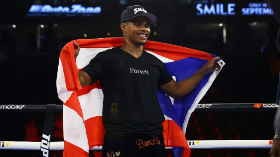 Unbeaten Stevenson schools Conceicao in super featherweight bout