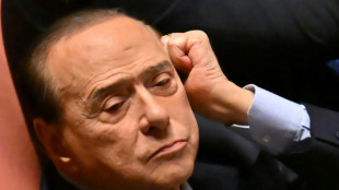 Morreu aos 86 anos o pol&ecirc;mico ex-premier italiano Silvio Berlusconi