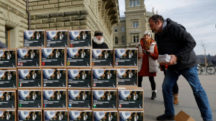 Su&iacute;&ccedil;os v&atilde;o votar sobre importa&ccedil;&atilde;o de foie gras e peles de animais