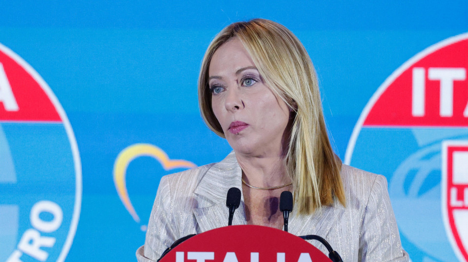 Meloni, la scuola &egrave; luogo dove si costruisce futuro dell'Italia