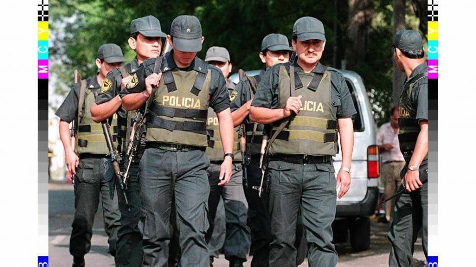 In Per&ugrave; il ministro dell'Interno caccia i generali della polizia