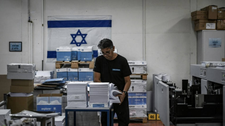 Comme un symbole: dans un kibboutz ravag&eacute;, l'imprimerie a red&eacute;marr&eacute;