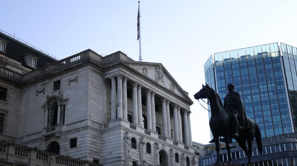 Bank of England verso taglio tassi malgrado inflazione
