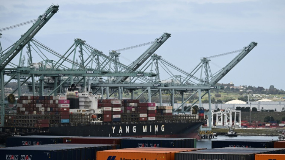 US economy unexpectedly shrinks in first three months of Trump presidency