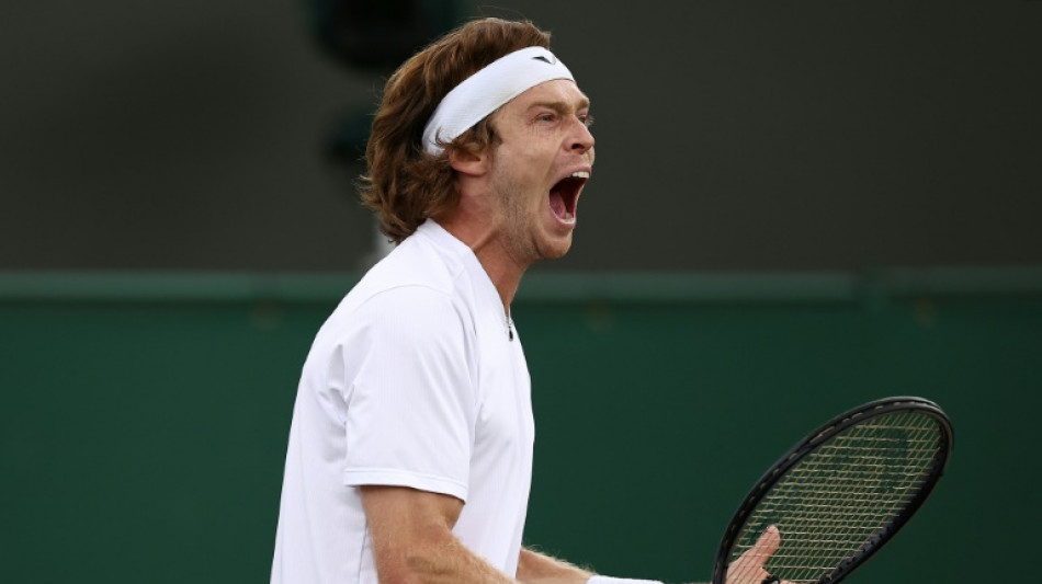 Rublev &eacute; surpreendido por argentino e cai na 1&ordf; rodada de Wimbledon
