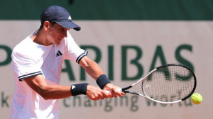 Promesa del tenis espa&ntilde;ol Rafa J&oacute;dar debuta con triunfo en Roland Garros