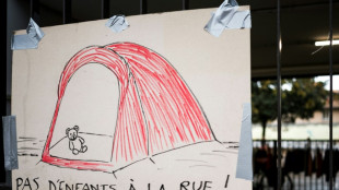 Mais de 2.000 crian&ccedil;as dormem nas ruas na Fran&ccedil;a, situa&ccedil;&atilde;o 'inadmiss&iacute;vel' para o Unicef