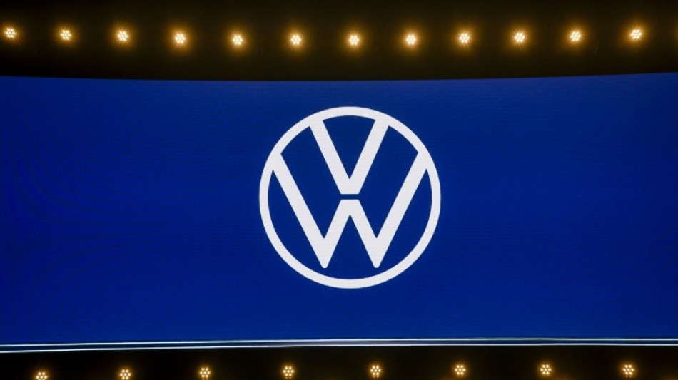 Canad&aacute; promete casi USD 10.000 millones a Volkswagen para f&aacute;brica de bater&iacute;as el&eacute;ctricas