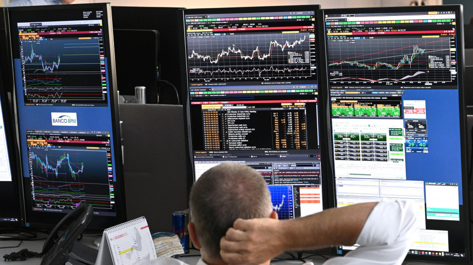 Borsa: Europa debole con i timori sugli Usa, Milano -1,9%
